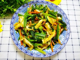蛋皮菠菜的做法