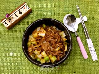 赛jiye 家肥牛饭的做法