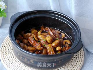 板栗炖牛蹄筋的做法