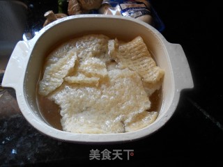 浮皮炒萝卜的做法步骤：1