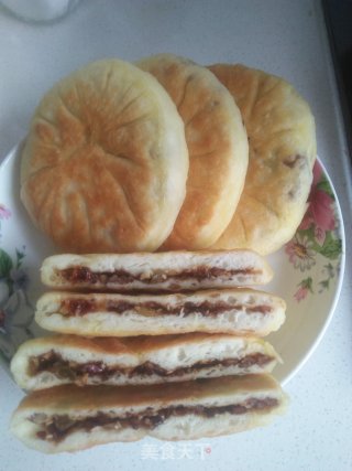 五馅红糖发面饼的做法