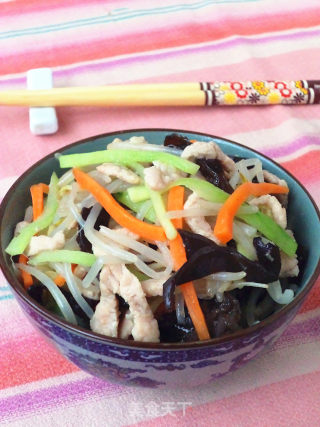 四丝豆芽菜的做法