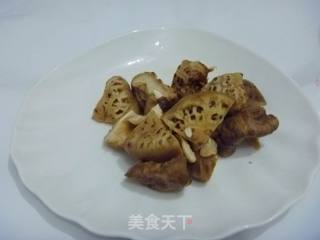 【冬季养生菜】补钙润燥好汤---花菇玉米排骨汤的做法步骤：9