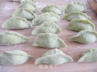 翡翠牛肉煎饺的做法步骤：8