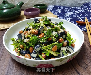 香菜臭干拌花生米的做法
