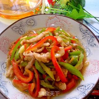 青红椒炒肉丝的做法