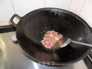 葱爆蚝油羊肉的做法步骤：5