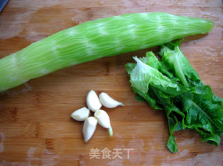 清炒莴笋丝的做法步骤：1
