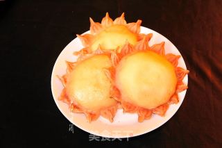 烫面双色太阳花水煎馅饼的做法