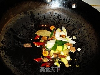 红烧牛尾的做法步骤：4