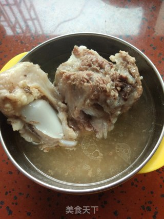 原味大骨汤的做法