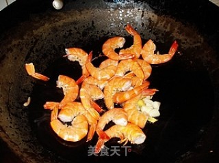 西兰花炒虾的做法步骤：3