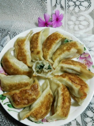 萝卜馅锅贴的做法