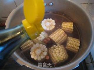 花生玉米排骨煲的做法步骤：8
