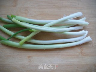 无心插柳柳成荫--紫薯葱油饼的做法步骤：1