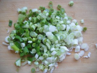 无心插柳柳成荫--紫薯葱油饼的做法步骤：2