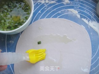 无心插柳柳成荫--紫薯葱油饼的做法步骤：8