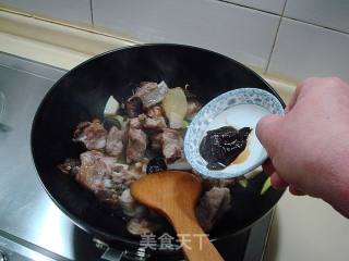 家常菜 ——“黑椒香锅寸筋骨”的做法步骤：11