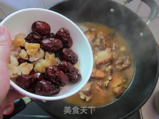 冬季暖身菜：红枣桂圆烧排骨的做法步骤：9