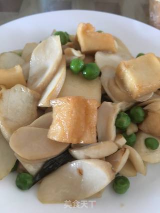 甜豆杏鲍炒鱼豆腐的做法