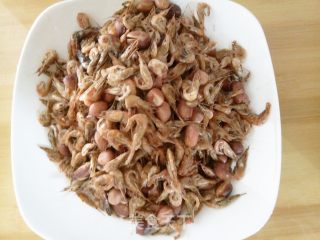 河虾花生的做法