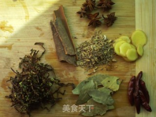 裂纹亦美——五香茶叶蛋的做法步骤：1