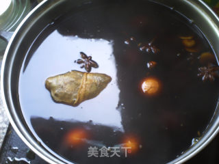 裂纹亦美——五香茶叶蛋的做法步骤：8