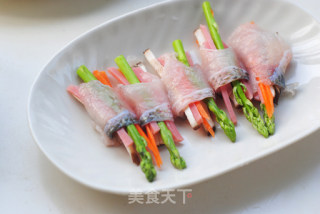 【鲜蔬鱼卷蒸滑蛋】——让蒸蛋鲜美更上一层楼的做法步骤：6
