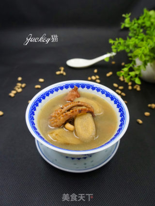 鱿鱼干牛蒡汤的做法