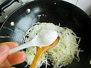 蛋香萝卜丝的做法步骤：6