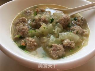 秋季滋阴润肺～～～冬瓜莲藕肉丸汤的做法