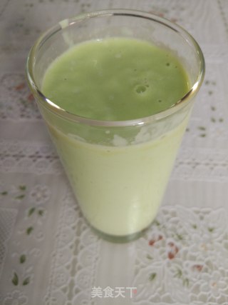 牛油果牛奶饮品的做法
