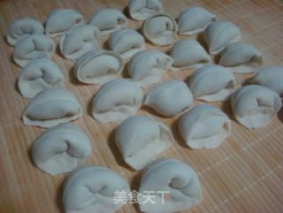 鲜美无比——韭菜海参馄饨的做法步骤：9