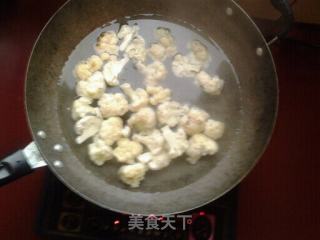 小炒花菜的做法步骤：6