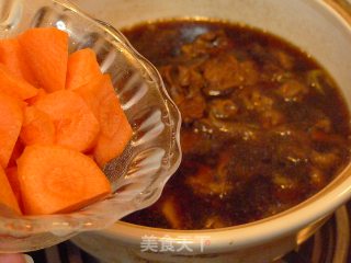 胡萝卜炖牛腩的做法步骤：13