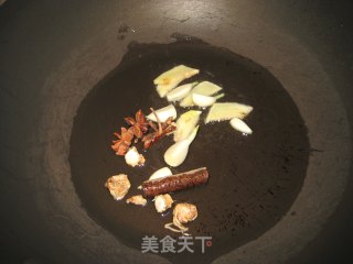 冬季美食--三宝烧排骨的做法步骤：5