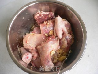 蒸咸鸡的做法步骤：2