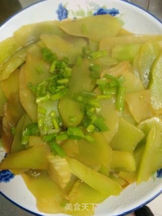 清炒莴笋的做法