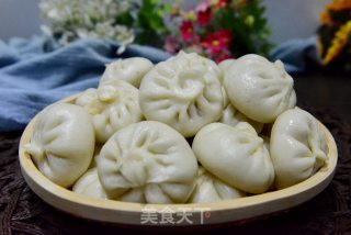 香葱猪肉馅小包子的做法