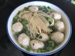 葱香肉丸汤面的做法