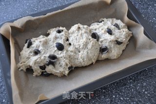 黑橄榄面包的做法步骤：5