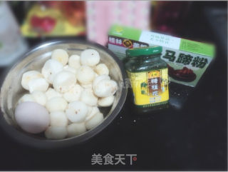 清新甜品-- 桂花马蹄沙（超级简单的喔~）的做法步骤：1