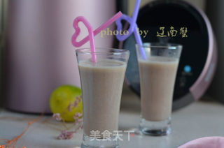 【Me制豆浆试验室】豆浆奶茶的做法
