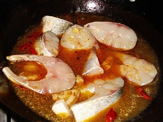 鲢鱼炖豆腐的做法步骤：10