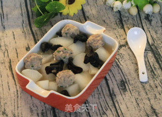 #秋季滋阴润肺# 萝卜肉丸汤