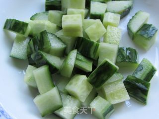 西兰花根茎炒素丁的做法步骤：9