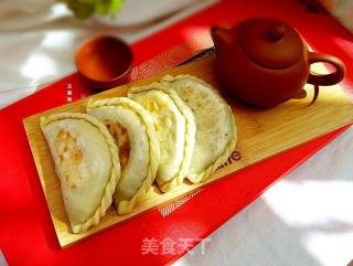 香菇韭菜煎饺子的做法