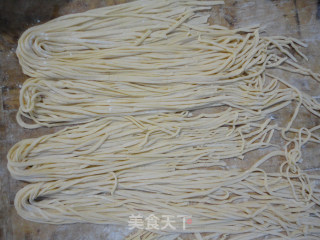雪菜肉丝手擀面的做法步骤：12