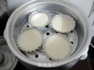蒸小发糕的做法步骤：4