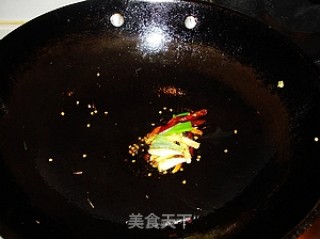 回锅肉的做法步骤：8
